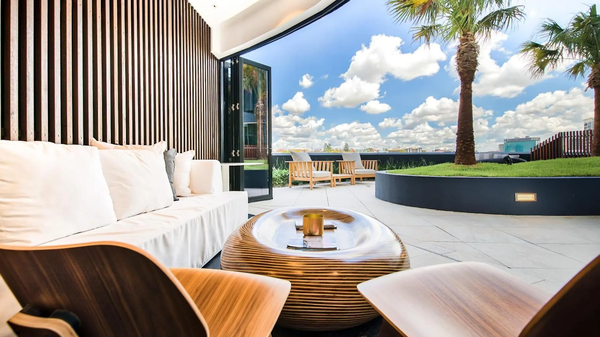 Apartment Mountain Views And Infinity Pool Overlooking City! Brisbane Australien