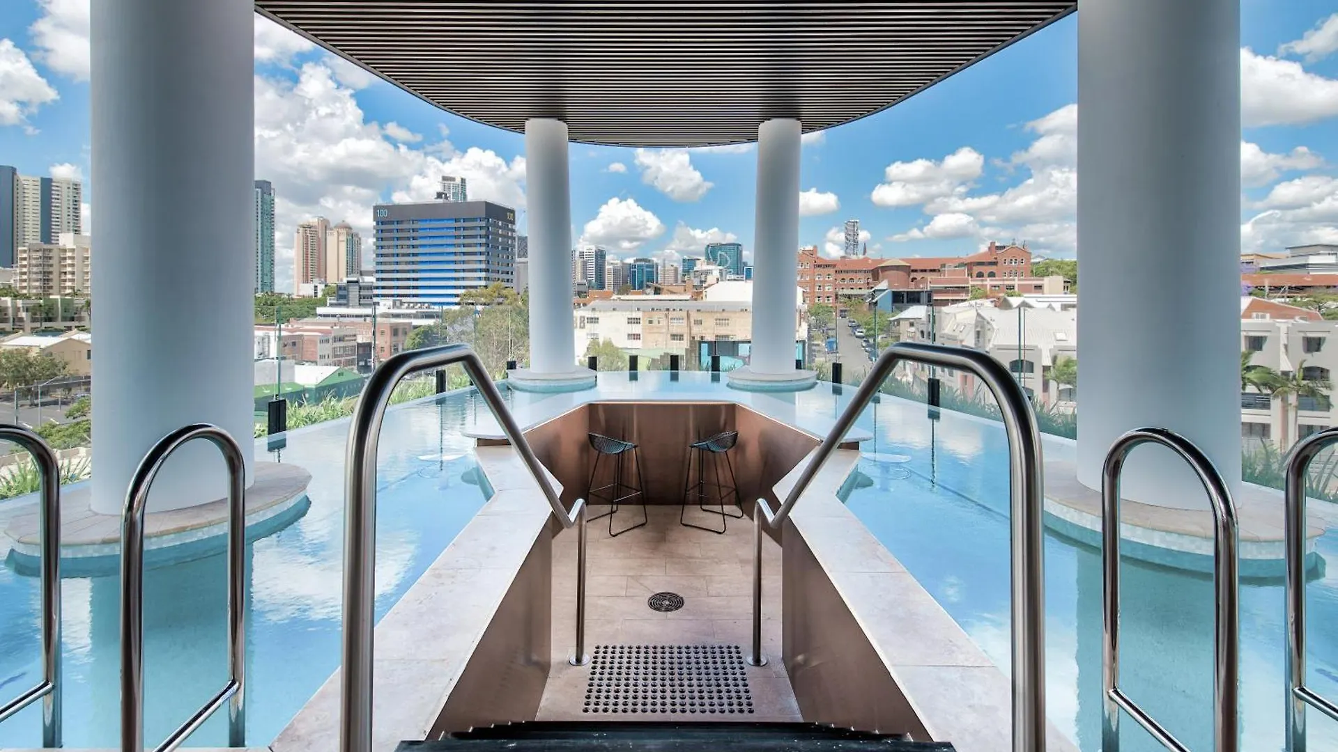 Mountain Views And Infinity Pool Overlooking City! Brisbane 0*,